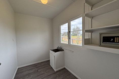 Photo of property in 33 Burns Street, Tawhero, Whanganui, 4501