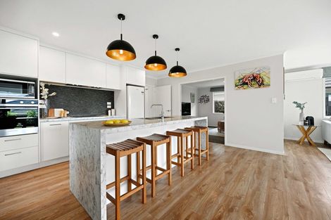 Photo of property in 18 Drower Glen, Flagstaff, Hamilton, 3210