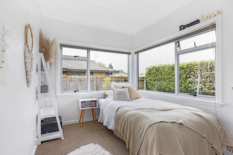 Photo of property in 16 Laurent Place, Greenmeadows, Napier, 4112