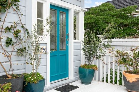 Photo of property in 159 Queens Drive, Lyall Bay, Wellington, 6022