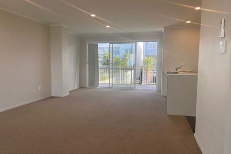Photo of property in 3 Manawatere Way, Flat Bush, Auckland, 2019