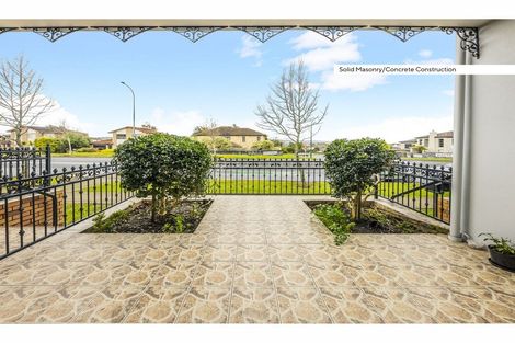 Photo of property in 4/126 Stancombe Road, Flat Bush, Auckland, 2016