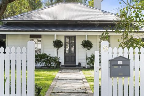 Photo of property in 8 Wallace Road, Mangere Bridge, Auckland, 2022