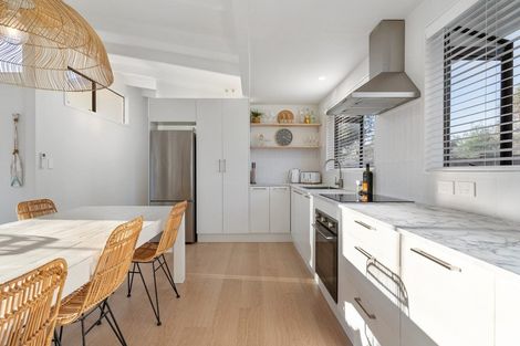 Photo of property in 1209 Papamoa Beach Road, Papamoa Beach, Papamoa, 3118