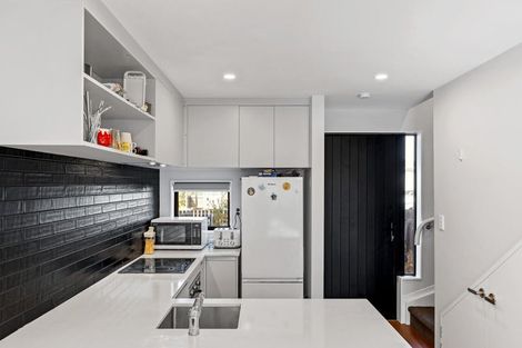 Photo of property in 2/119 Bruce Mclaren Road, Henderson, Auckland, 0612