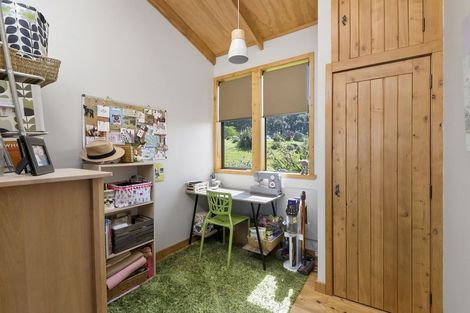 Photo of property in 68 Harakeke Road, Te Horo, Otaki, 5581