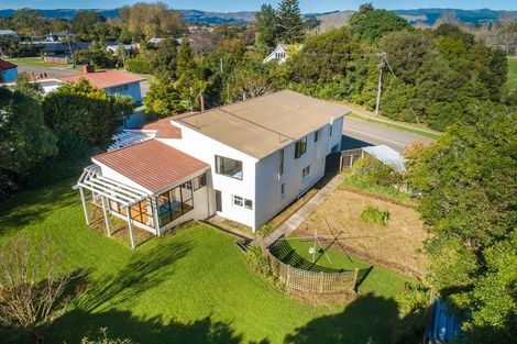 Photo of property in 106 Atawhai Road, Fitzherbert, Palmerston North, 4410