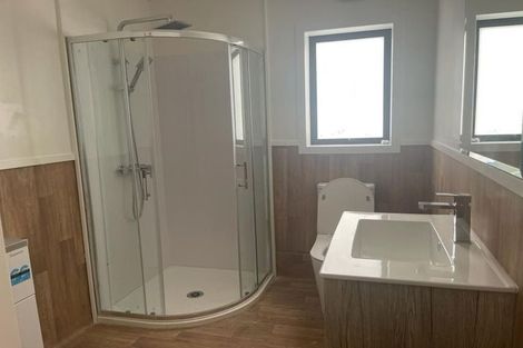 Photo of property in 4/50 Manuroa Road, Takanini, 2112