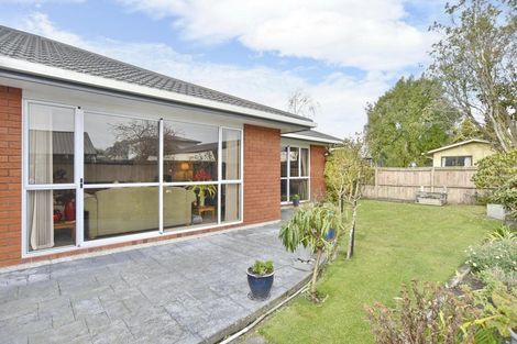 Photo of property in 2/66 Dunedin Street, Redwood, Christchurch, 8051