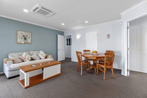 Photo of property in 2 Ashmore Court, Bethlehem, Tauranga, 3110