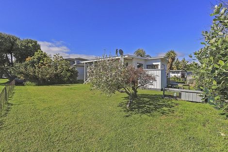 Photo of property in 8 Harbour View Road, Omokoroa, 3114