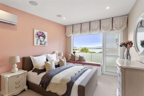 Photo of property in 50 Rawene Road, Birkenhead, Auckland, 0626