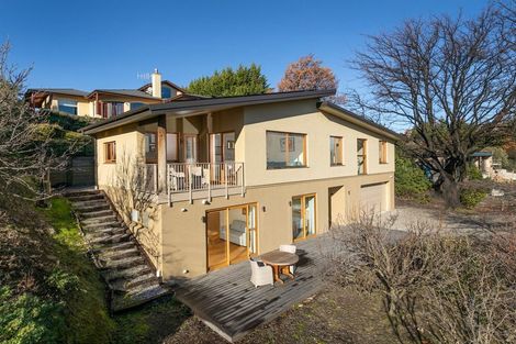 Photo of property in 337 Beacon Point Road, Wanaka, 9305