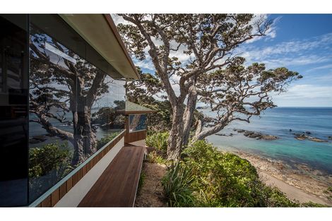 Photo of property in 356 Rockell Road, Whananaki, Hikurangi, 0181