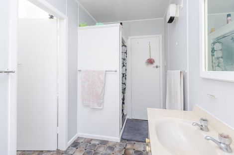 Photo of property in 6 Liston Crescent, Hillcrest, Hamilton, 3216