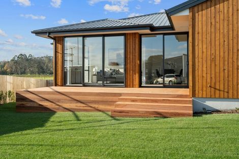 Photo of property in 4 Barnfields Close, Halswell, Christchurch, 8025