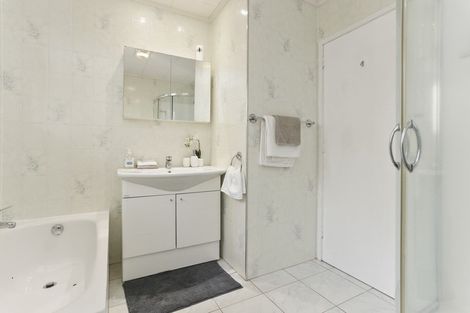 Photo of property in 26b Ambury Road, Mangere Bridge, Auckland, 2022