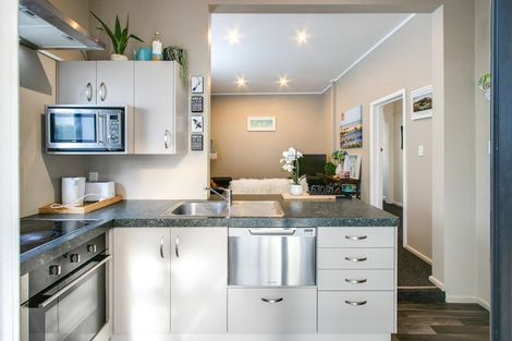 Photo of property in 120 Waghorne Street, Ahuriri, Napier, 4110