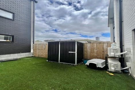 Photo of property in 2/14 Wilsher Crescent, Henderson, Auckland, 0612