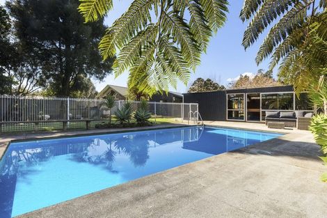 Photo of property in 49 Fitzherbert East Road, Aokautere, Palmerston North, 4471