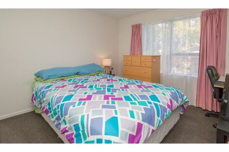 Photo of property in 6 Four Elms Place, Parklands, Christchurch, 8083