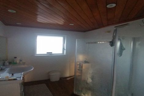 Photo of property in 293 Pakuranga Road, Pakuranga Heights, Auckland, 2010