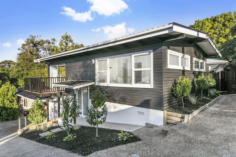 Photo of property in 1/237 Rangatira Road, Beach Haven, Auckland, 0626
