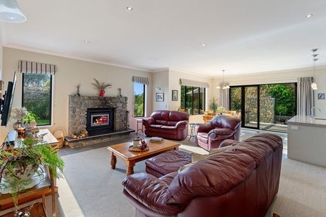 Photo of property in 56 Mickell Road, Hautere, Otaki, 5582