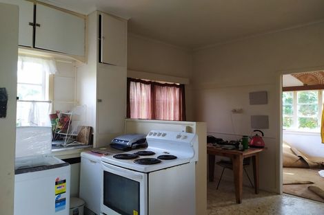 Photo of property in 23 Carey Street, Maeroa, Hamilton, 3200