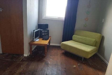 Photo of property in 37 Chester Street, Patea, 4520