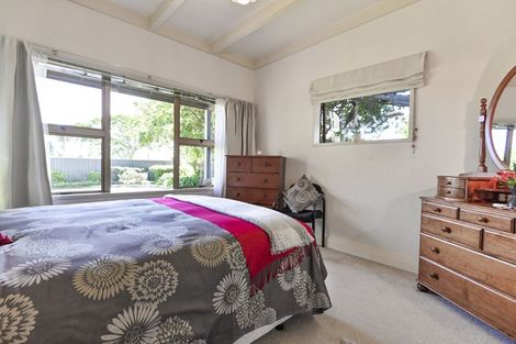 Photo of property in 213 Taradale Road, Pirimai, Napier, 4112