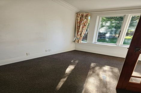 Photo of property in 1 Williams Grove, Melling, Lower Hutt, 5010