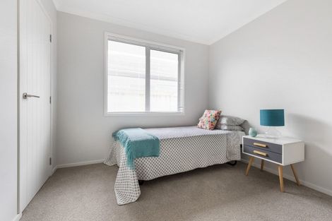 Photo of property in 24 Te Kio Crescent, Papamoa Beach, Papamoa, 3118