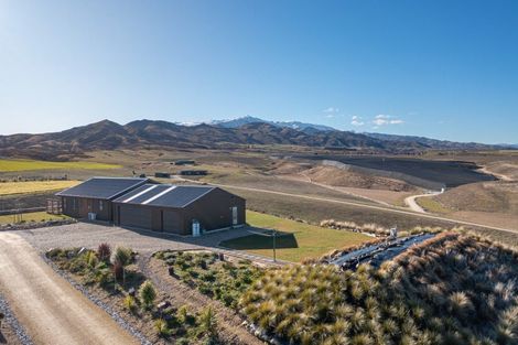 Photo of property in 1 Stella Way, Waikerikeri, Alexandra, 9391