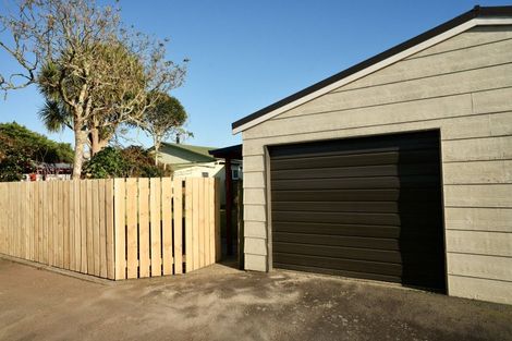 Photo of property in 26 Fitzherbert Street, Hokitika, 7810