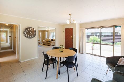 Photo of property in 85 Clifton Terrace, Fitzherbert, Palmerston North, 4410