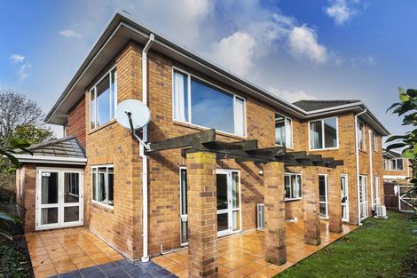 Photo of property in 94 Memorial Avenue, Ilam, Christchurch, 8053