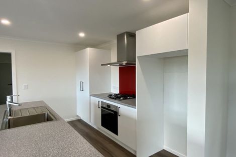 Photo of property in 13 Saint Vincent Terrace, Grenada Village, Wellington, 6037