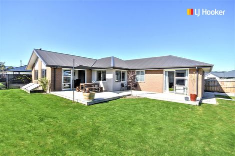 Photo of property in 2 Silverview Place, Mosgiel, 9024