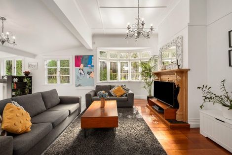 Photo of property in 51 Awarua Street, Ngaio, Wellington, 6035