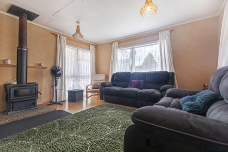 Photo of property in 12 Falkner Park, Taumarunui, 3920