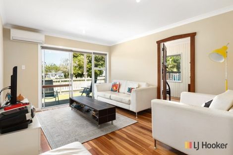 Photo of property in 51 Beach Road, Waihi Beach, 3611