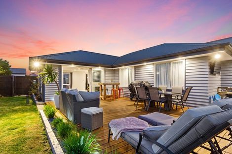 Photo of property in 31 Tahuna Street, Pegasus, 7612