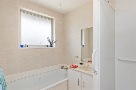 Photo of property in 1/8c Heaphy Place, Casebrook, Christchurch, 8051