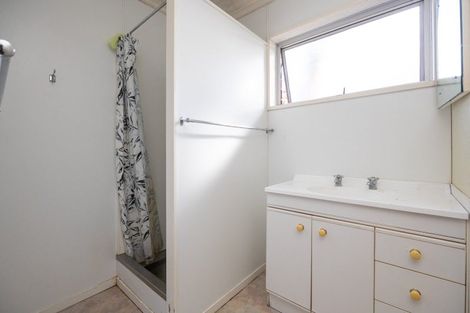 Photo of property in 4a Jones Place, Highbury, Palmerston North, 4412