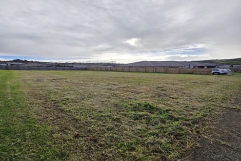 Photo of property in 14 Minerva Avenue, Helensville, 0800