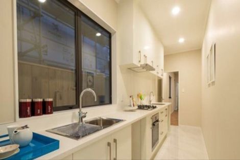 Photo of property in 15 Drumbuoy Drive, Flat Bush, Auckland, 2019