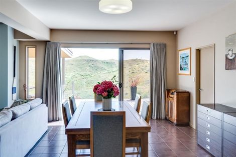 Photo of property in 104 Tironui Drive, Taradale, Napier, 4112