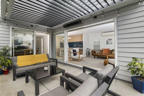 Photo of property in 30 Myland Drive, Hobsonville, Auckland, 0616