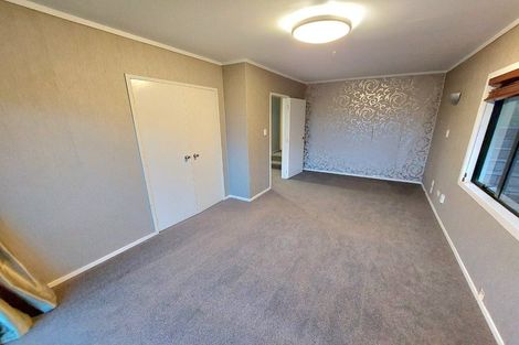 Photo of property in 2a Korotaha Terrace, Rothesay Bay, Auckland, 0630
